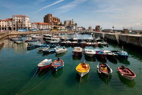 Puerto de Castro Urdiales