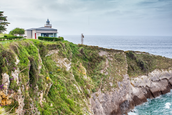 Faro de Punta Silla