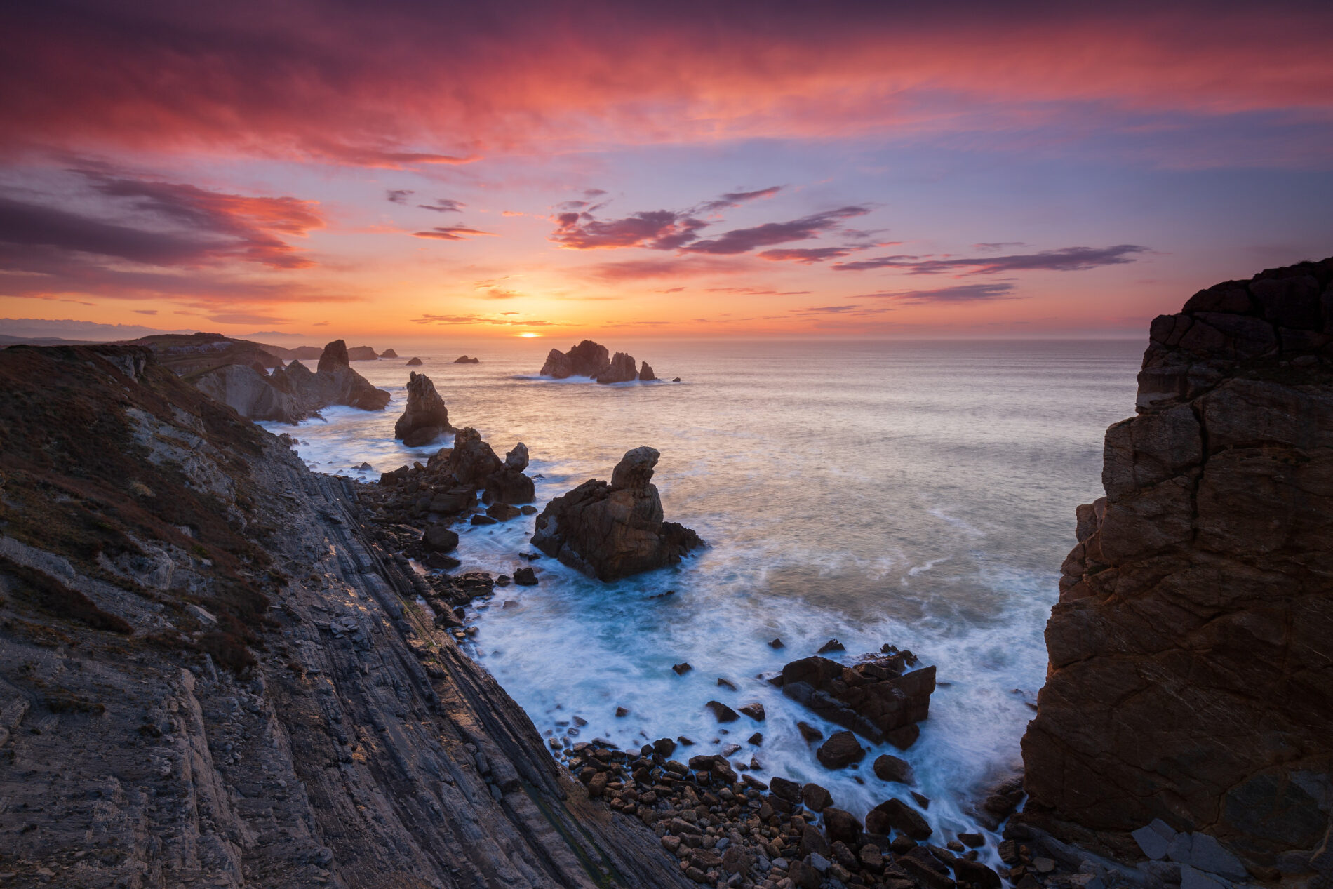 Parque Geológico de Costa Quebrada