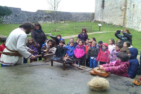 Taller la fragua y el hierro y la arquería