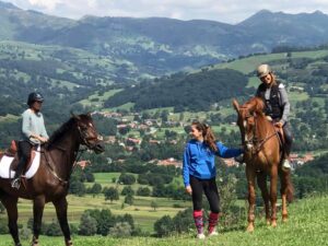 Paseos a caballo y cursos